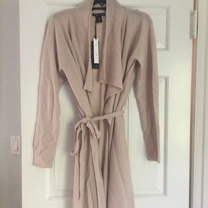 Tahari cashmere robe, new in box